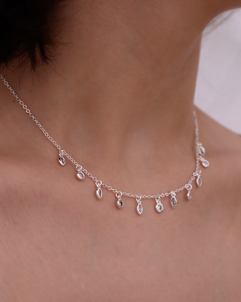 CHOKER STAR DROPS